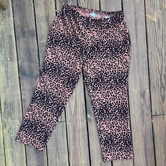 Women With Control Leopard Flocked Ponte Knit Slim Leg Pants - Picture 5 of 6